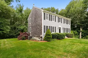 13 Bayberry Rd, Raynham, MA 02767 - Photo 4