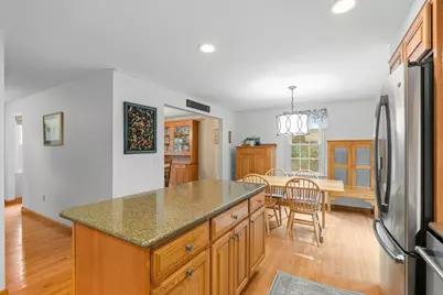 13 Bayberry Rd, Raynham, MA 02767 - Photo 10
