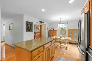 13 Bayberry Rd, Raynham, MA 02767 - Photo 10