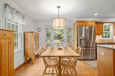 13 Bayberry Rd, Raynham, MA 02767 - Photo 14