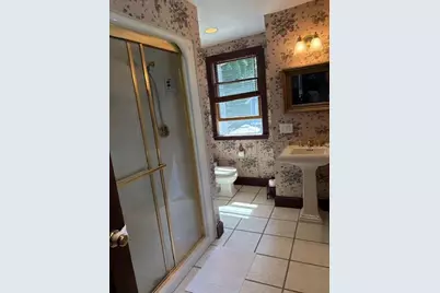 21 Whitney Rd, Quincy, MA 02169 - Photo 10