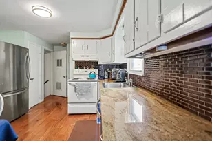 10 Lincoln Ave, Haverhill, MA 01830 - Photo 12