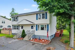 10 Lincoln Ave, Haverhill, MA 01830 - Photo 2