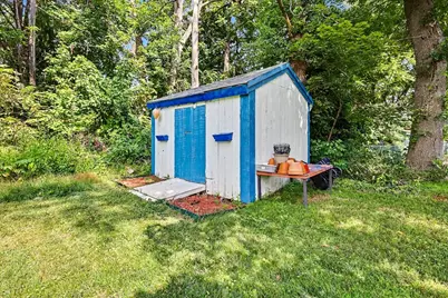 10 Lincoln Avenue #10, Haverhill, MA 01830 - Photo 20