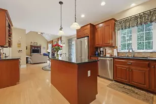 23 Lenox Dr, Franklin, MA 02038 - Photo 12