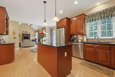 23 Lenox Dr, Franklin, MA 02038 - Photo 12