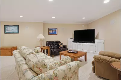 23 Lenox Dr, Franklin, MA 02038 - Photo 34