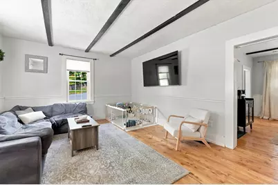 3 Pleasant Street, Huntington, MA 01050 - Photo 12