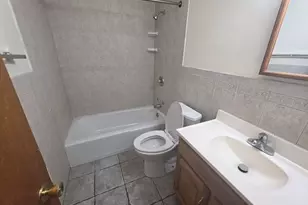 265 N East St, Amherst, MA 01002 - Photo 8