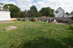 11 Read St, Salem, MA 01970 - Photo 22