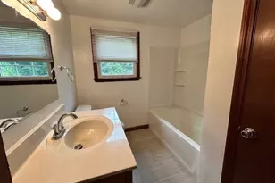 362 Plymouth St, Bridgewater, MA 02324 - Photo 12