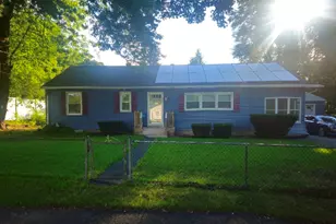 369 Breckwood Blvd, Springfield, MA 01109 - Photo 1