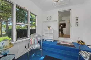 369 Breckwood Blvd, Springfield, MA 01109 - Photo 6