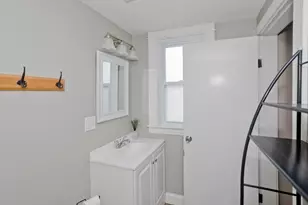 791 Britton St, Chicopee, MA 01020 - Photo 24
