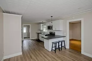791 Britton St, Chicopee, MA 01020 - Photo 8