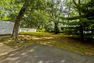 791 Britton St, Chicopee, MA 01020 - Photo 36
