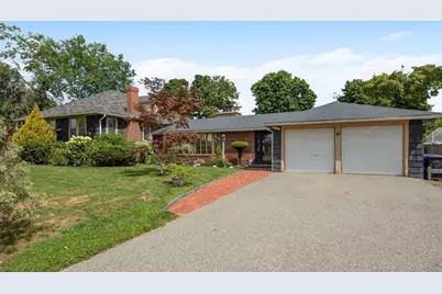 92 Narragansett Rd, Quincy, MA 02169 - Photo 1