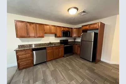 293 Broadway #3R, Methuen, MA 01844 - Photo 2