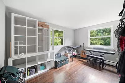 137 John A Dunn Memorial Dr #5, Rockland, MA 02370 - Photo 2