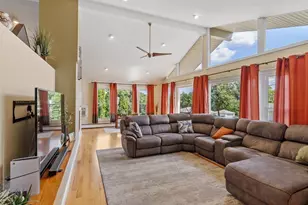 90-92 East St, Methuen, MA 01844 - Photo 4