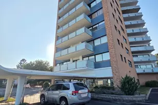 300 Lynnshore Dr, Lynn, MA 01902 - Photo 1