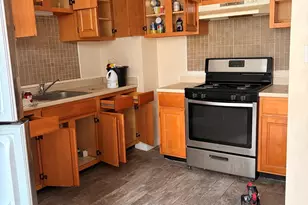 28 Aspinwall Rd, Boston, MA 02124 - Photo 2