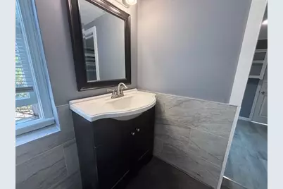 1122 Ocean St, Marshfield, MA 02050 - Photo 2