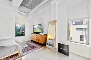 27 Wareham St, Boston, MA 02118 - Photo 12