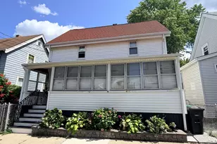 14 Henderson, Somerville, MA 02145 - Photo 1