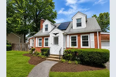 106 Russell Rd, Newton, MA 02465 - Photo 12