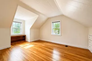 106 Russell Rd, Newton, MA 02465 - Photo 8