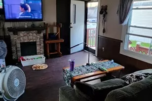 557 SW Cutoff, Worcester, MA 01607 - Photo 6
