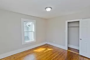 30 Hawthorne St, Springfield, MA 01105 - Photo 10