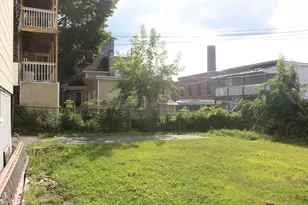 10 Hollywood St, Worcester, MA 01610 - Photo 26