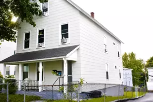 10 Hollywood St, Worcester, MA 01610 - Photo 2