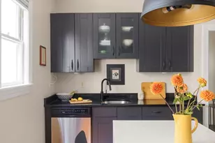 296 Summer St, Somerville, MA 02144 - Photo 6