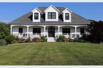 20 Meadowbrook Ln, Westport, MA 02790 - Photo 1