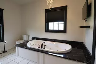 20 Meadowbrook Ln, Westport, MA 02790 - Photo 30