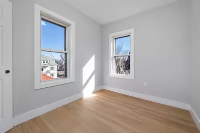 566 Shirley St #4, Winthrop, MA 02152 - Photo 6