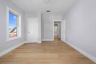 566 Shirley St, Winthrop, MA 02152 - Photo 12
