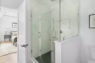 453 Albemarle Rd, Newton, MA 02460 - Photo 10
