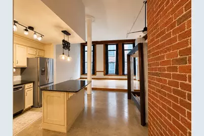 172 Middle St #206, Lowell, MA 01852 - Photo 10