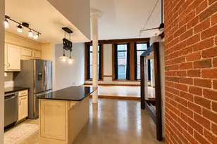 172 Middle St, Lowell, MA 01852 - Photo 10