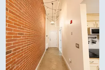 172 Middle St #206, Lowell, MA 01852 - Photo 16