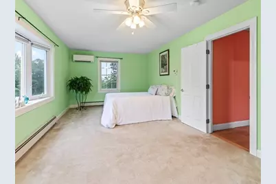 18 Crown St, Spencer, MA 01562 - Photo 24