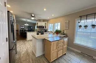 61 Brookstone Dr, Bridgewater, MA 02324 - Photo 32