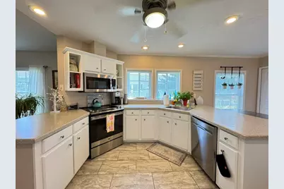 61 Brookstone Dr., Bridgewater, MA 02324 - Photo 18
