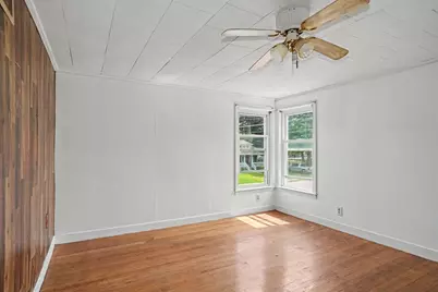 25 E Main St, Northborough, MA 01532 - Photo 16