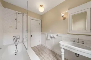 23 Cumberland St, Boston, MA 02115 - Photo 16