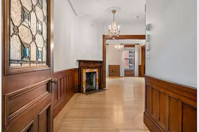 23 Cumberland St, Boston, MA 02115 - Photo 2